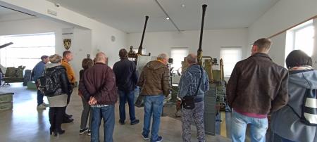 V vojaškem parku Pivka (002)